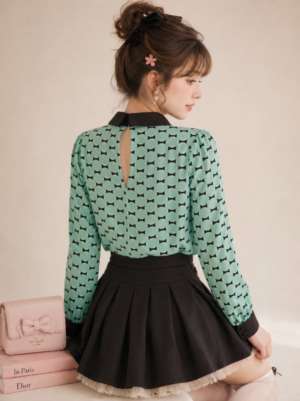 Kate Spade Mint Green Bow Print Collared Silk Blend Blouse Women’s Size 10 - Picture 2 of 7